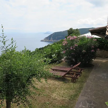 Semesterbostad Ferienhaus Sant'andrea 201s *